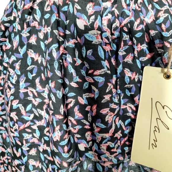 Elan BNWT Mini skirt with Raw Hem and Leaf Design NEW Large - Picture 3 of 9